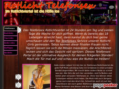 mehr Information : Cybersex Rotlichtviertel - Beim Telefonsex tanzen doe Puppen